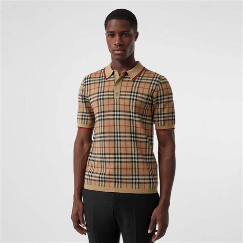 polo burberry uomo indosso|Polo in cotone con etichetta Check (Bianco) .